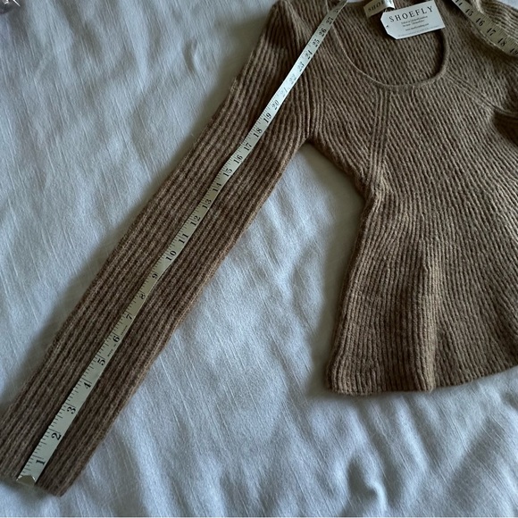 Shoefly Sweater Womens Large Camel Peplum Pullover Ribbed Knit Long Sleeve NWT - Picture 6 of 9